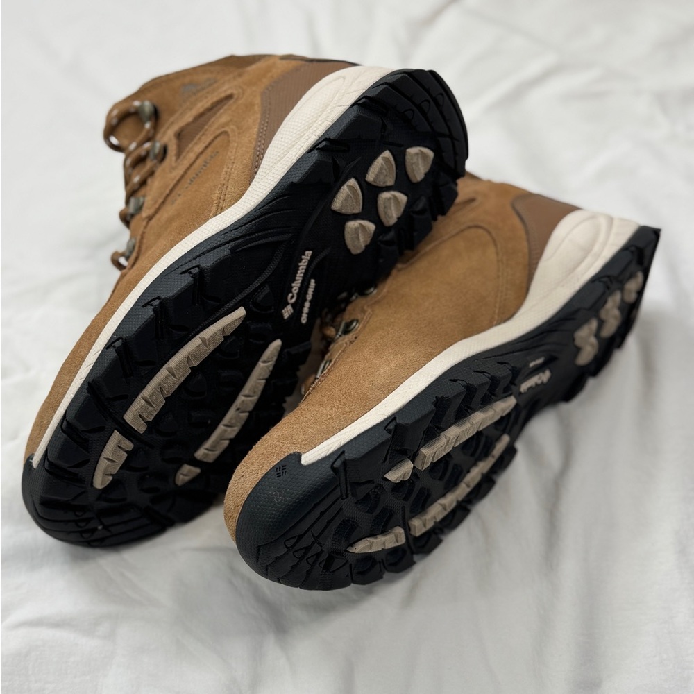 Columbia Newton Ridge Plus Waterproof Amped Hiking Boots - Picture 6 of 7